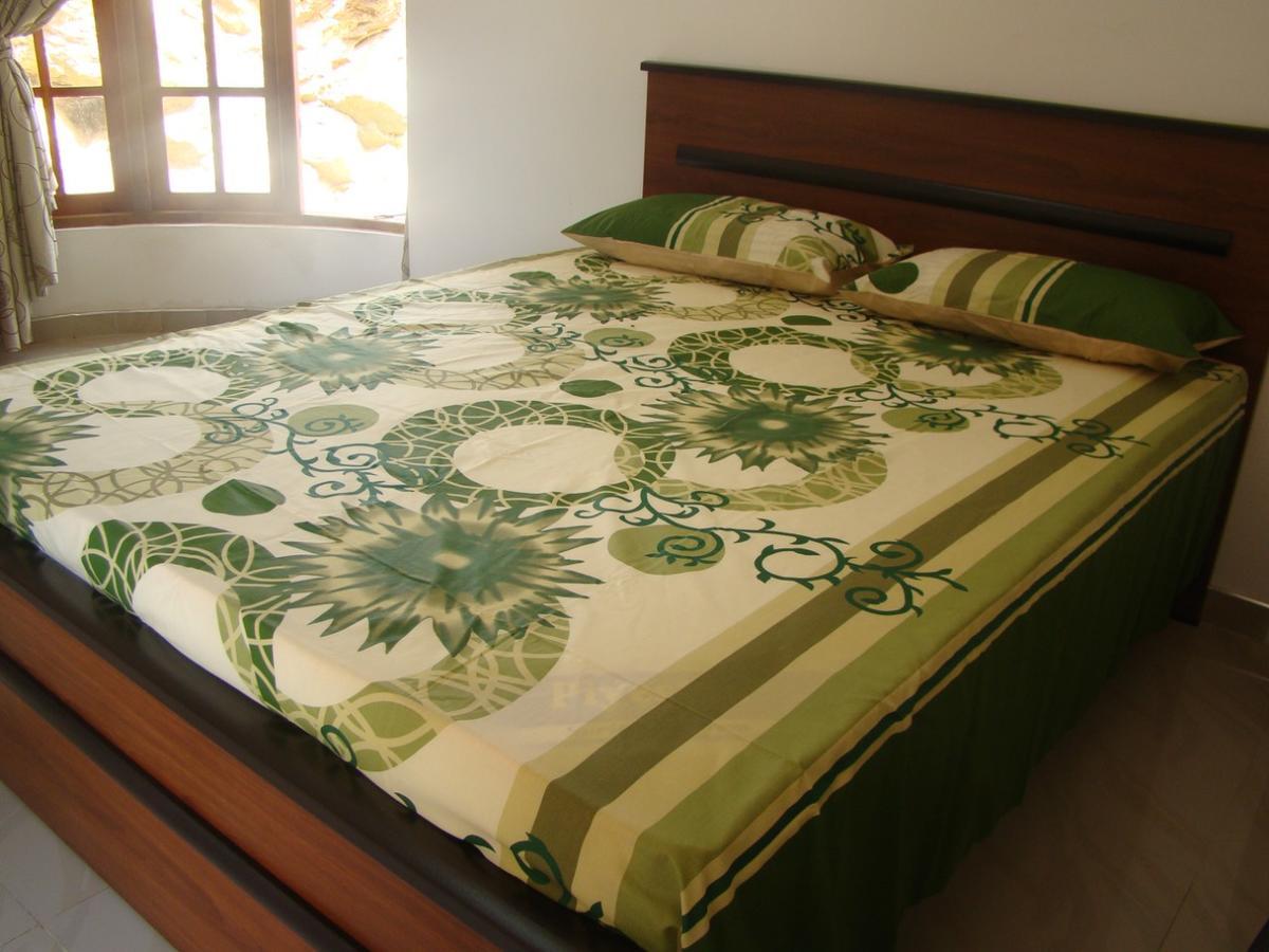 Ella Hotel Upper Hill Extérieur photo